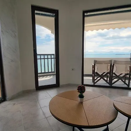 под наем 4-стаен с изумителна фронтална гледка море, Sun Coast влас Apartment