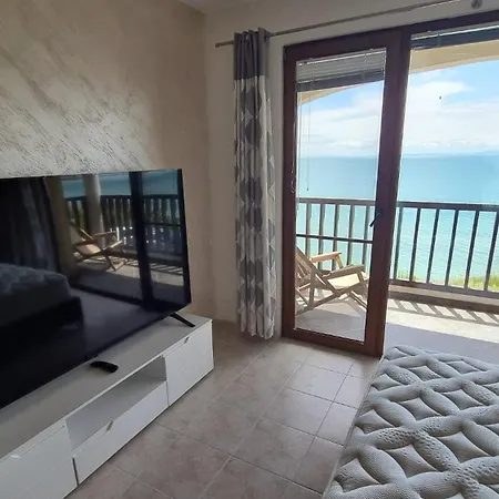 Apartment под наем 4-стаен с изумителна фронтална гледка море, Sun Coast влас *