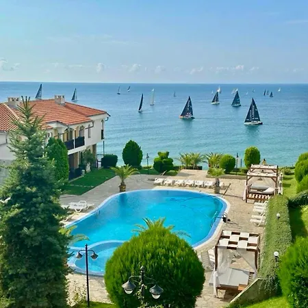 под наем 4-стаен с изумителна фронтална гледка море, Sun Coast влас *