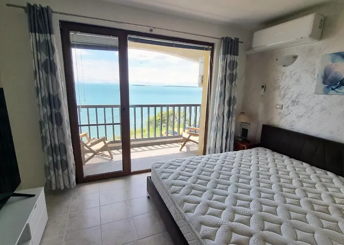 Apartman под наем 4-стаен с изумителна фронтална гледка море, Sun Coast влас Szveti Vlasz