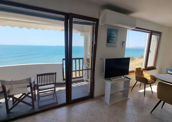 Apartman под наем 4-стаен с изумителна фронтална гледка море, Sun Coast влас Szveti Vlasz